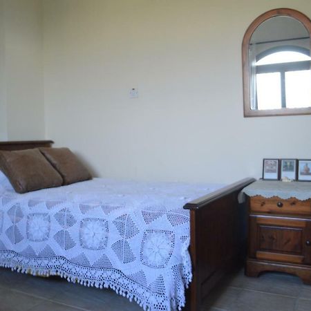 Agrepavli Lapithia Apartment Kallepia Bagian luar foto