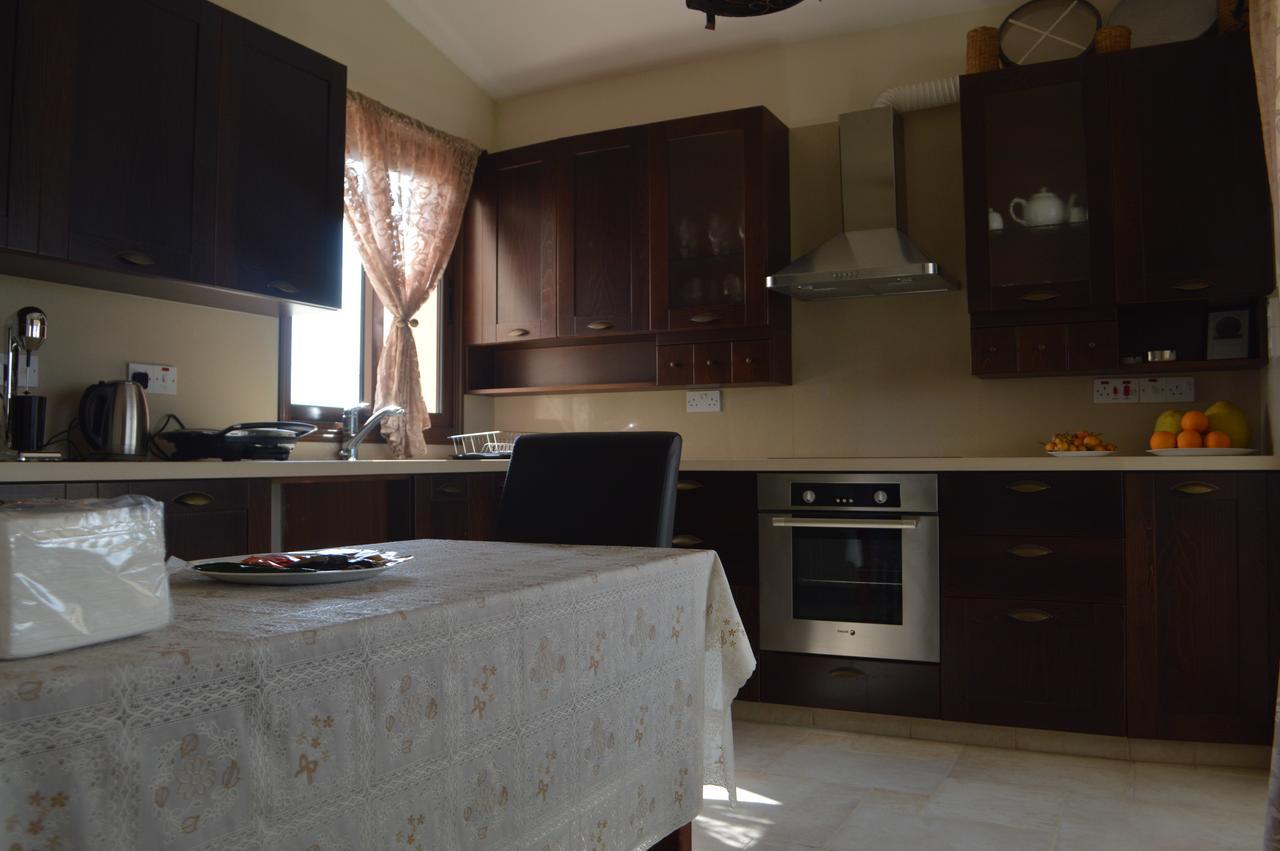 Agrepavli Lapithia Apartment Kallepia Bagian luar foto